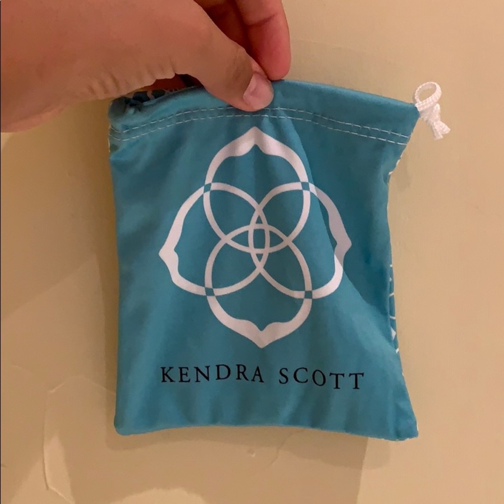 Translucent Kendra Earrings! - image 3